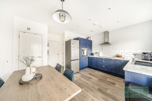 Photo 8- click for photo gallery